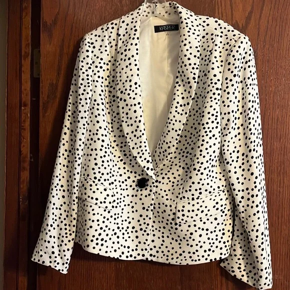 Beautiful NWOT Kasper Spring jacket. Size 16. Never worn. - Picture 1 of 4